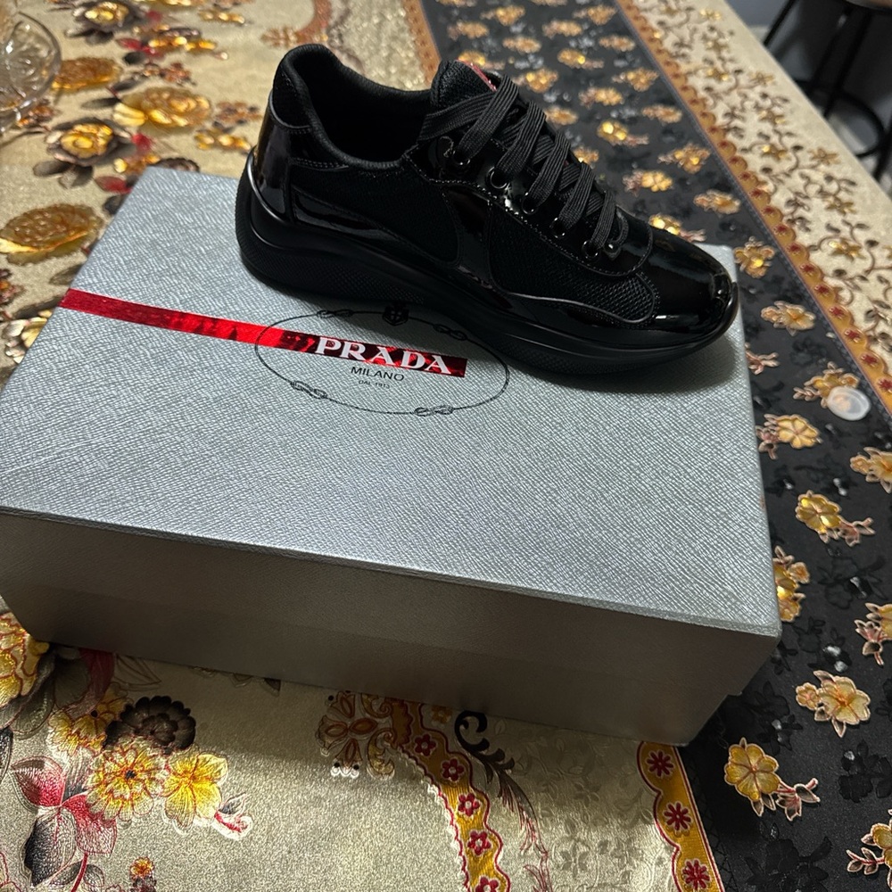 Prada Black Sneakers Modern Elegance - Picture 3 of 3